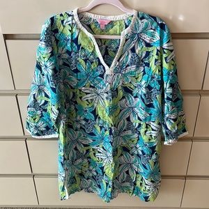 Who doesn’t love some Lily. Large. Cover up or tunic